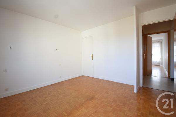 Appartement T3 à vendre  3 pièces - 72,87 m2 VICHY - 03