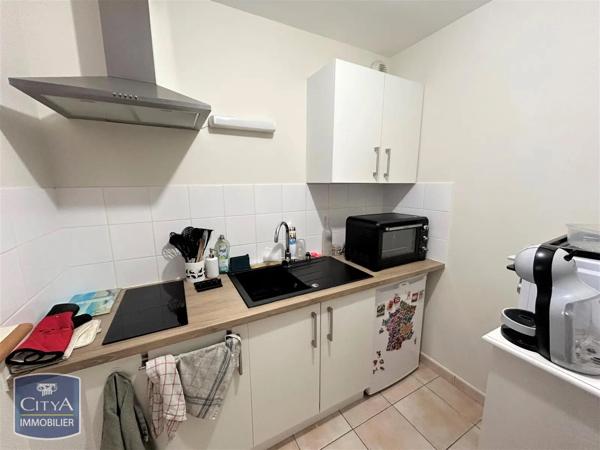 Appartement à louer 2 pièces 40.88m² Cholet (49300)
