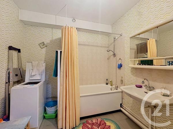 Appartement F1 à vendre  2 pièces - 38,74 m 2   VANDOEUVRE LES NANCY  - 54