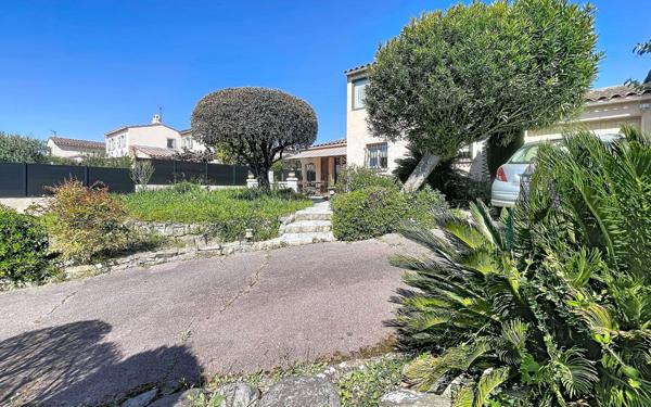 Maison à vendre    4 pièces • 83,88 m2 Mouans-Sartoux