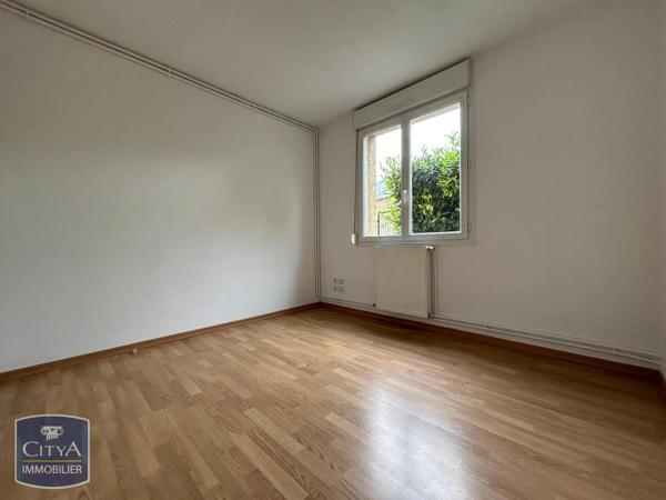 Appartement à louer 4 pièces 87.07m² Balan (08200)