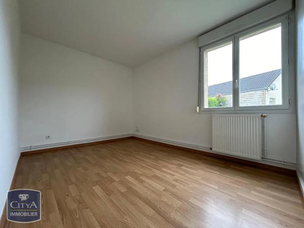 Appartement à louer 4 pièces 87.07m² Balan (08200)
