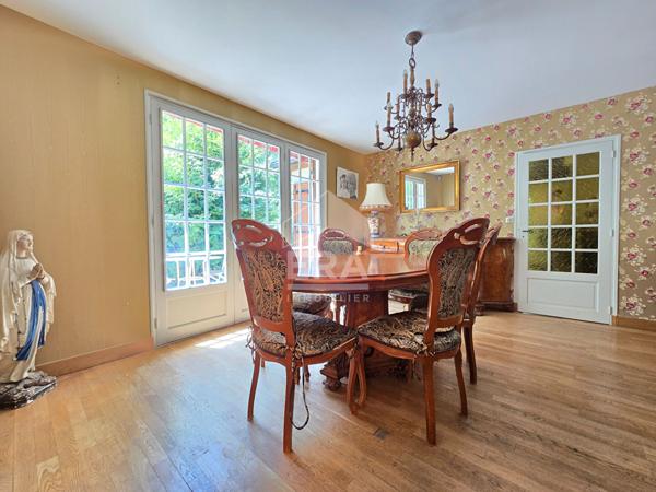 Rare Maison familiale des bord de Loiret - grand jardin arboré - 3 chambres + bureau