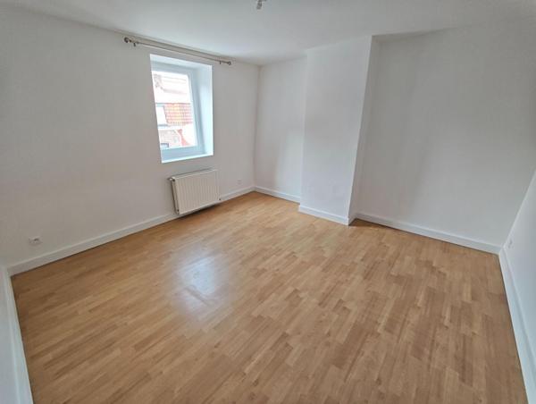 A LOUER : Maison à LILLE • • 1 040 € CC • Réf. 1587-1