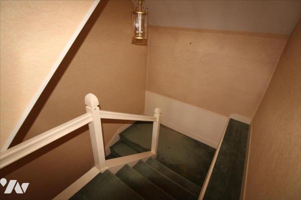 Criquebeuf maison 6 chambres + grand bureau independant