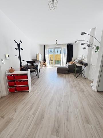 F3 de 2024 avec de beaux volumes et sa grande terrasse