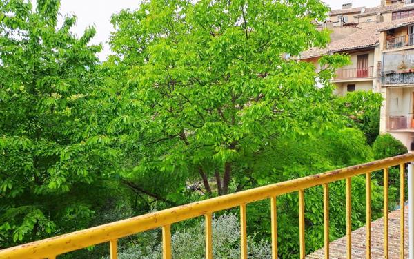 Appartement à vendre    3 pièces •  Volonne