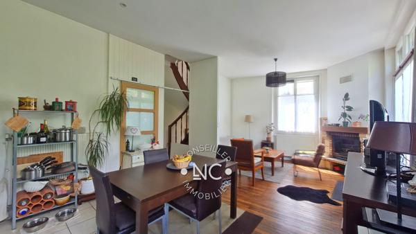 Maison de Bourg 90 m² sans jardin 3 chambres