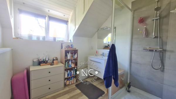 Maison de Bourg 90 m² sans jardin 3 chambres