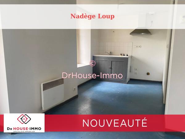 Immeuble à vendre de 371 m²