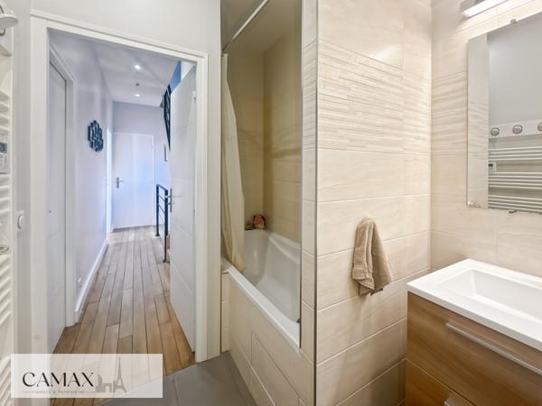 92 COURBEVOIE – FAUBOURG DE L’ARCHE – MAISON 6 PIÈCES – 3 CHAMBRES – JARDIN PLEIN SUD – GARAGE –