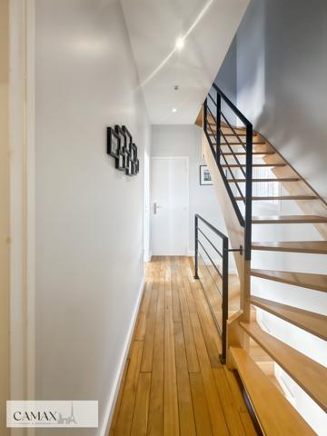 92 COURBEVOIE – FAUBOURG DE L’ARCHE – MAISON 6 PIÈCES – 3 CHAMBRES – JARDIN PLEIN SUD – GARAGE –