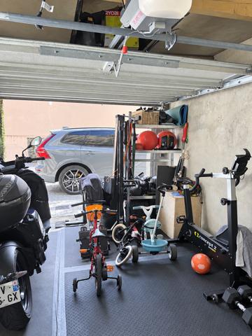 92 COURBEVOIE – FAUBOURG DE L’ARCHE – MAISON 6 PIÈCES – 3 CHAMBRES – JARDIN PLEIN SUD – GARAGE –