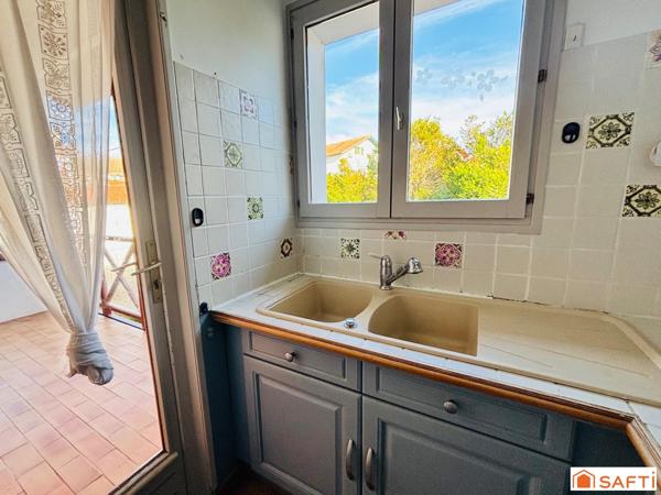 HENDAYE – VILLE – DUPLEX FAMILIAL T4 – TERRASSE – GARAGE – CELLIER