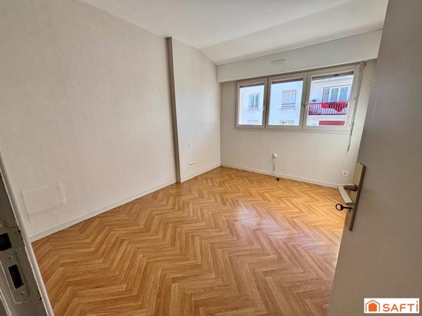 HENDAYE – VILLE – DUPLEX FAMILIAL T4 – TERRASSE – GARAGE – CELLIER