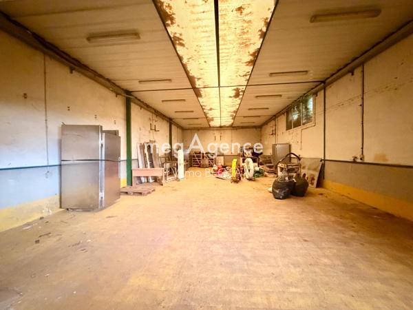 Local Commercial à CHAMPIGNY, 89340 - 7 pièces 575m²