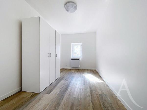 Appartement Aubergenville 4 pièce(s) 60.32 m2