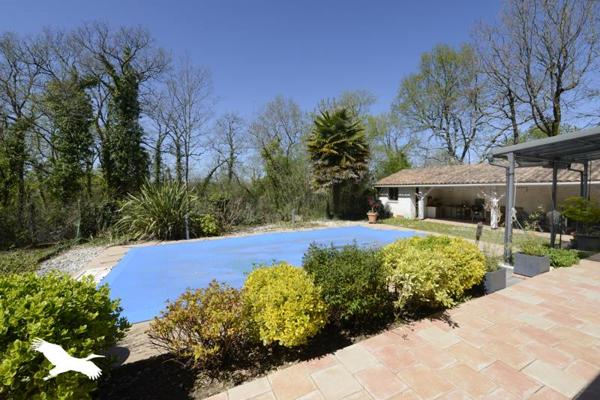 Maison à vendre |  Magnac-sur-Touvre |  6 pièces | 124 m²