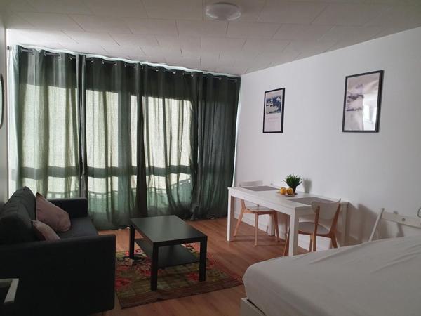 QUARTIER PONT DE LA TORTIERE T1 MEUBLE, Nantes 44300