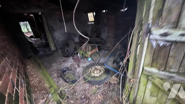 Une maison en ruines