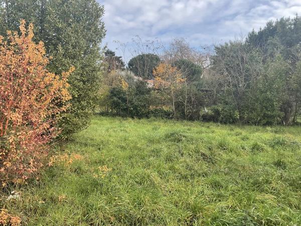 Terrain de 588 m² à Mérignac Arlac