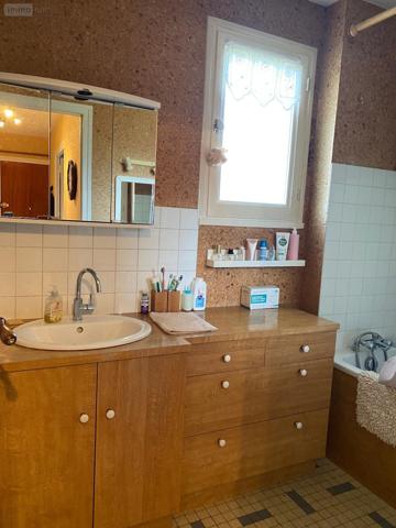 Appartement à vendre à Paray-le-Monial en Saône-et-Loire (71600), ref : A-P-MA   
CENTRE VILLE