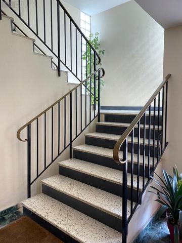 Appartement à vendre à Paray-le-Monial en Saône-et-Loire (71600), ref : A-P-MA   
CENTRE VILLE