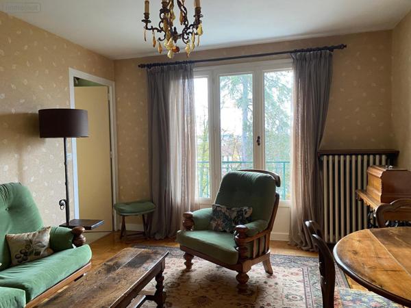 Appartement à vendre à Paray-le-Monial en Saône-et-Loire (71600), ref : A-P-MA   
CENTRE VILLE