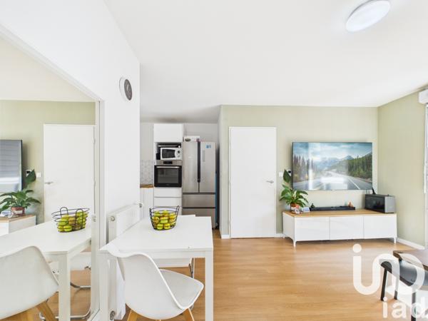 Appartement à vendre 3 pièces 61 m² Évry