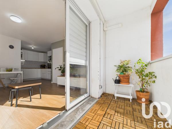 Appartement à vendre 3 pièces 61 m² Évry