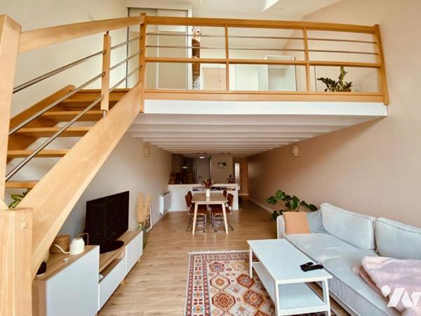 NANTES ZOLA ST CLAIR Duplex en parfait état situé au 1er et dernier étage