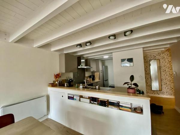 NANTES ZOLA ST CLAIR Duplex en parfait état situé au 1er et dernier étage