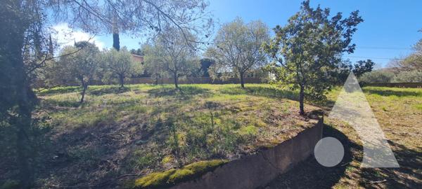 Terrain 952 m2