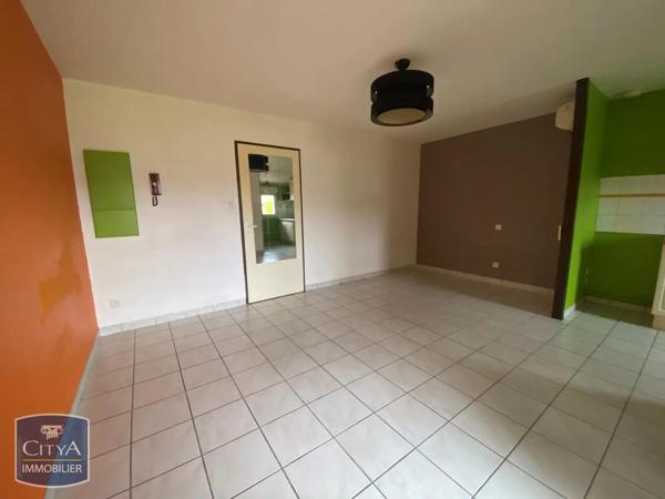 Maison à louer 1 pièce 35.5m² Le Passage (47520)
