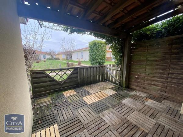 Maison à louer 1 pièce 35.5m² Le Passage (47520)