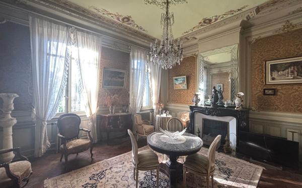 Maison à vendre    8 pièces •  Capendu