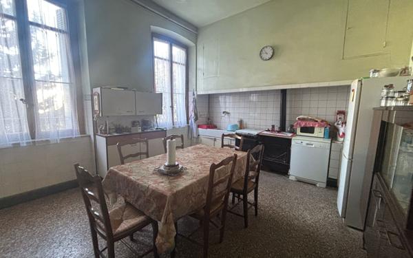 Maison à vendre    8 pièces •  Capendu