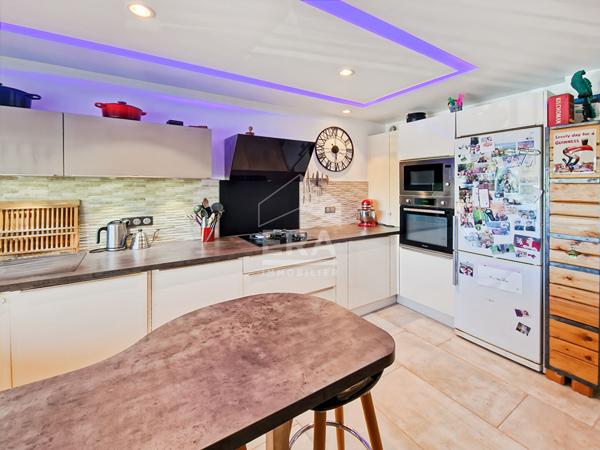 APPARTEMENT 3 PIECES AVEC PARKING