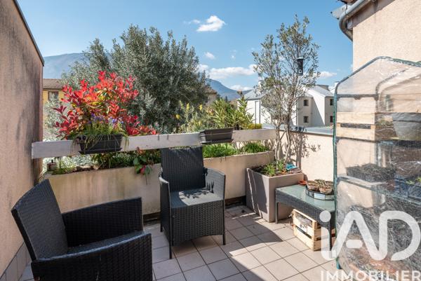 Appartement à vendre 4 pièces 100 m² Saint-Égrève