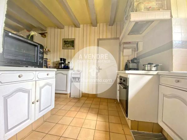 Vente                                                      Maison
                        
                     8 pièces                      160 m2                     à Sautron