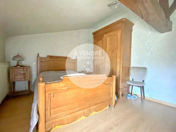 Vente                                                      Maison
                        
                     8 pièces                      160 m2                     à Sautron