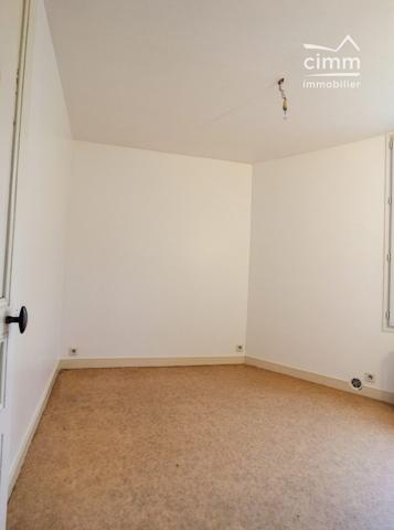 A Vendre Appartement T3 situé au centre ville de &nbsp;Châtillon-Coligny,