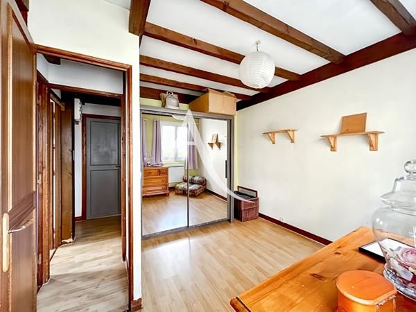 Maison Bois D Arcy 8 pièces 143 m2