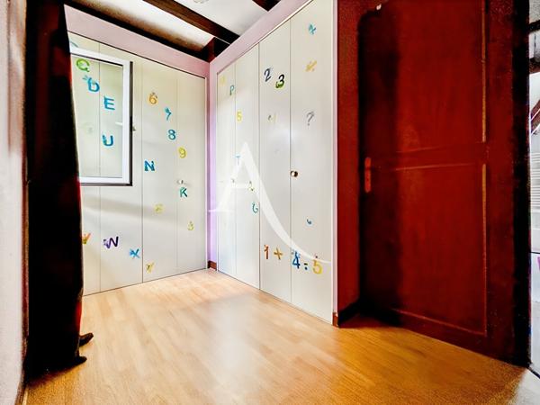 Maison Bois D Arcy 8 pièces 143 m2