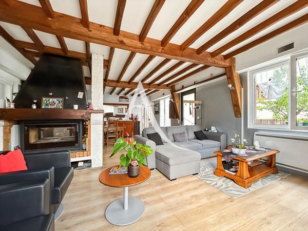 Maison Bois D Arcy 8 pièces 143 m2