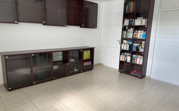 Maison à vendre    4 pièces •  Baie-Mahault