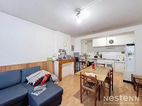 A Vendre Maison de ville en pierre de 111 m² au centre-ville de Valence-sur-Baïse