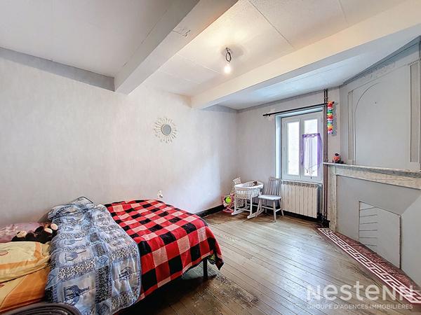 A Vendre Maison de ville en pierre de 111 m² au centre-ville de Valence-sur-Baïse