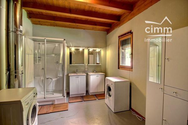 A VENDRE FERME SAVOYARDE 6 CHAMBRES SAMOËNS (74340)