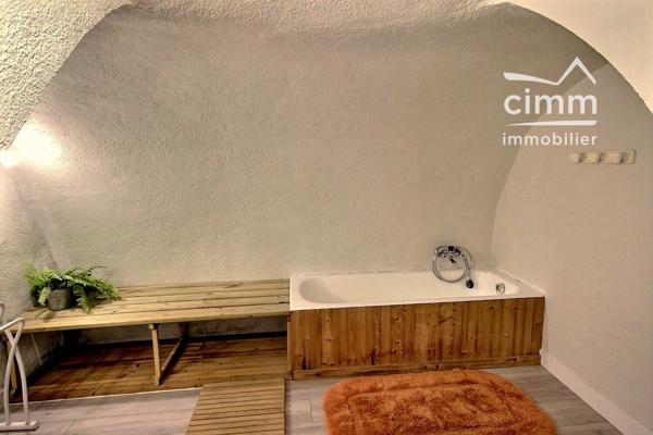 A VENDRE FERME SAVOYARDE 6 CHAMBRES SAMOËNS (74340)